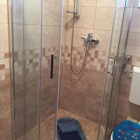 Apartmani Atila Damir Omis Exterior photo